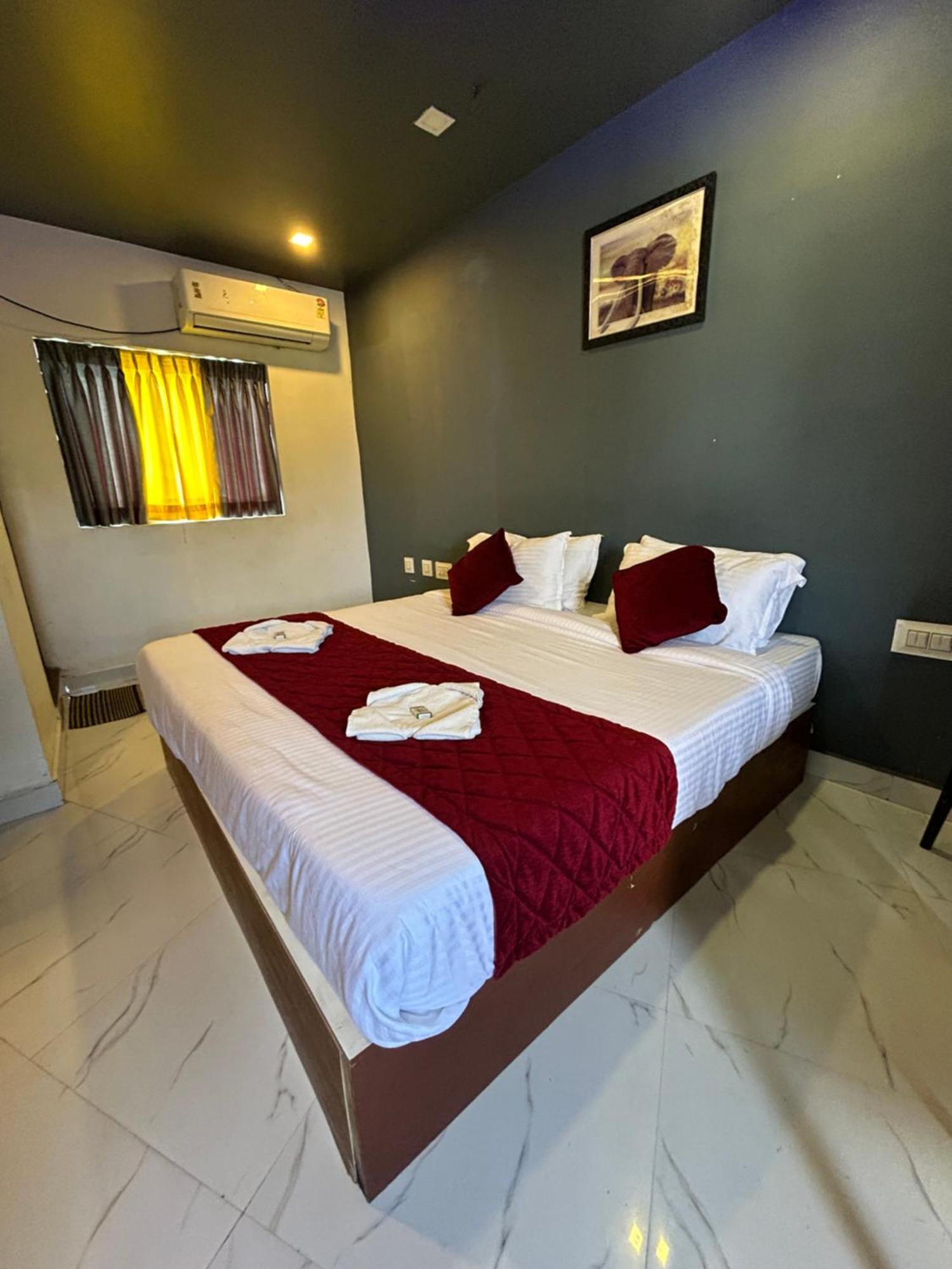 The Elite Beachview Pondicherry Eksteriør bilde