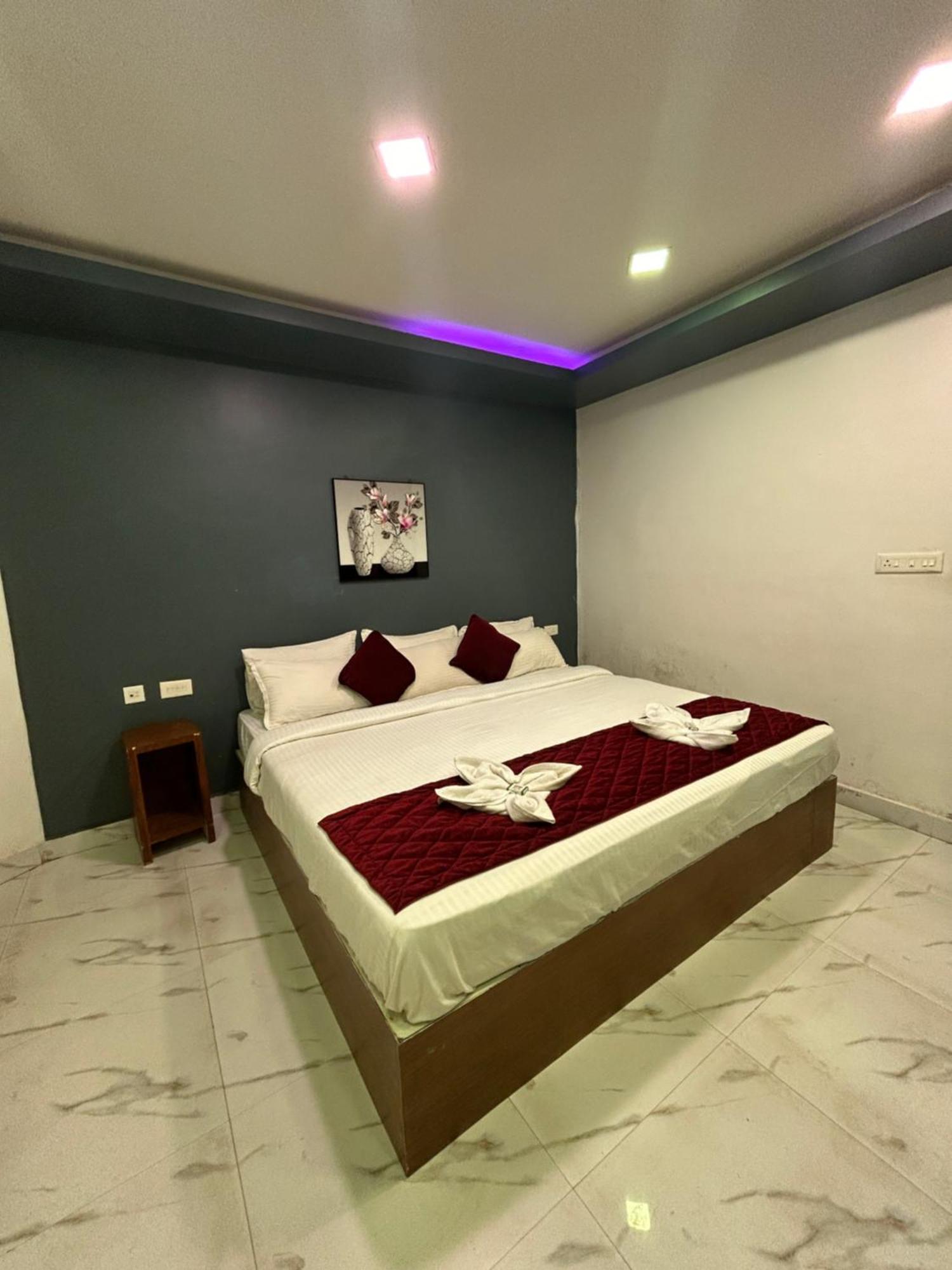 The Elite Beachview Pondicherry Eksteriør bilde