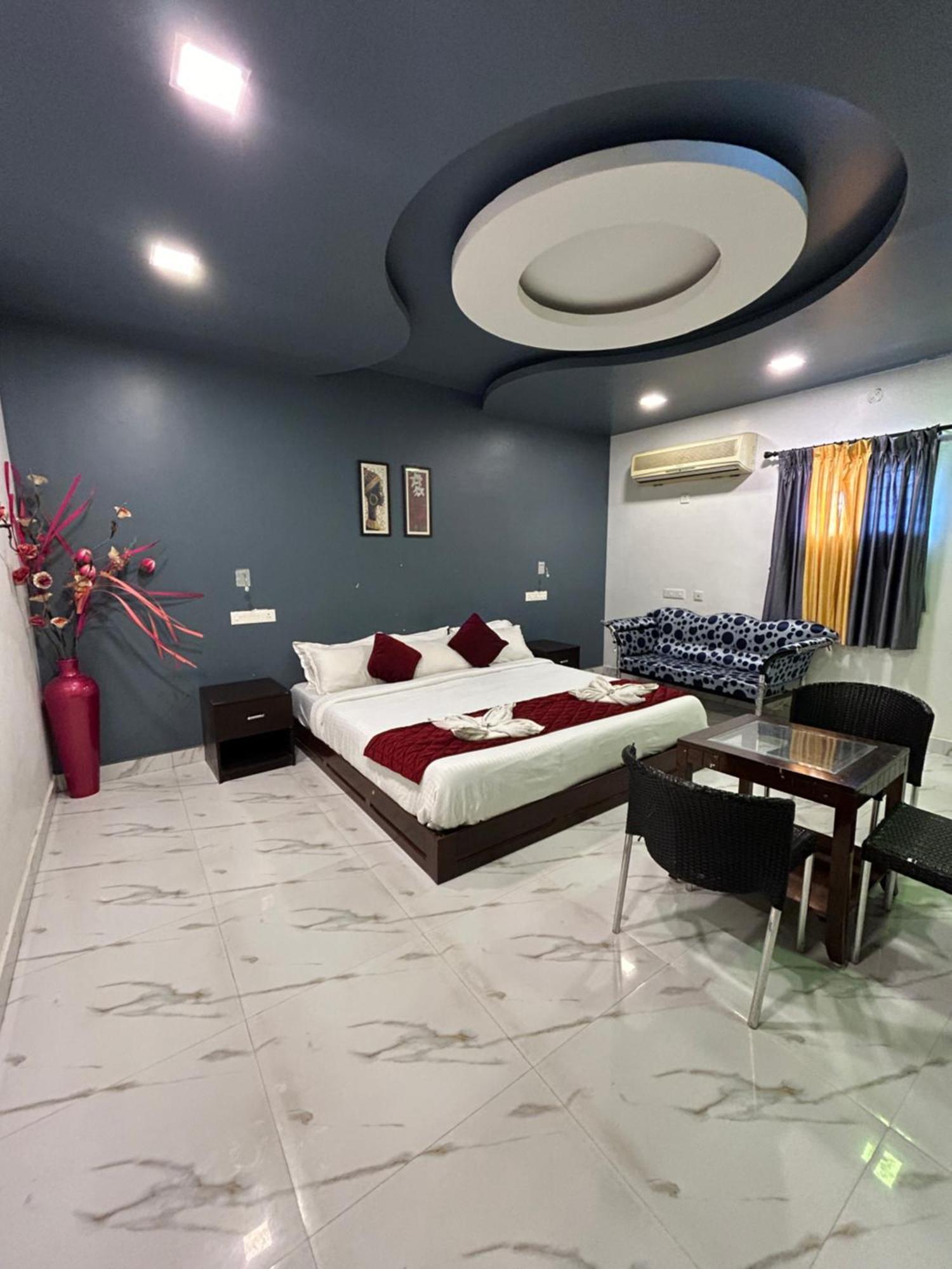The Elite Beachview Pondicherry Eksteriør bilde