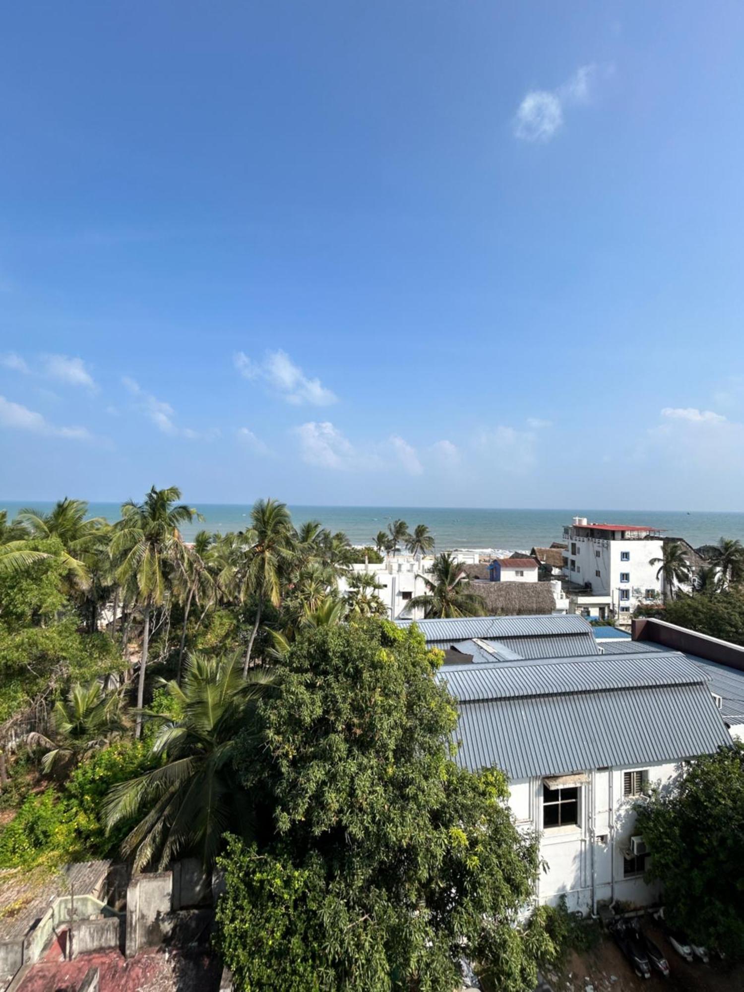 The Elite Beachview Pondicherry Eksteriør bilde