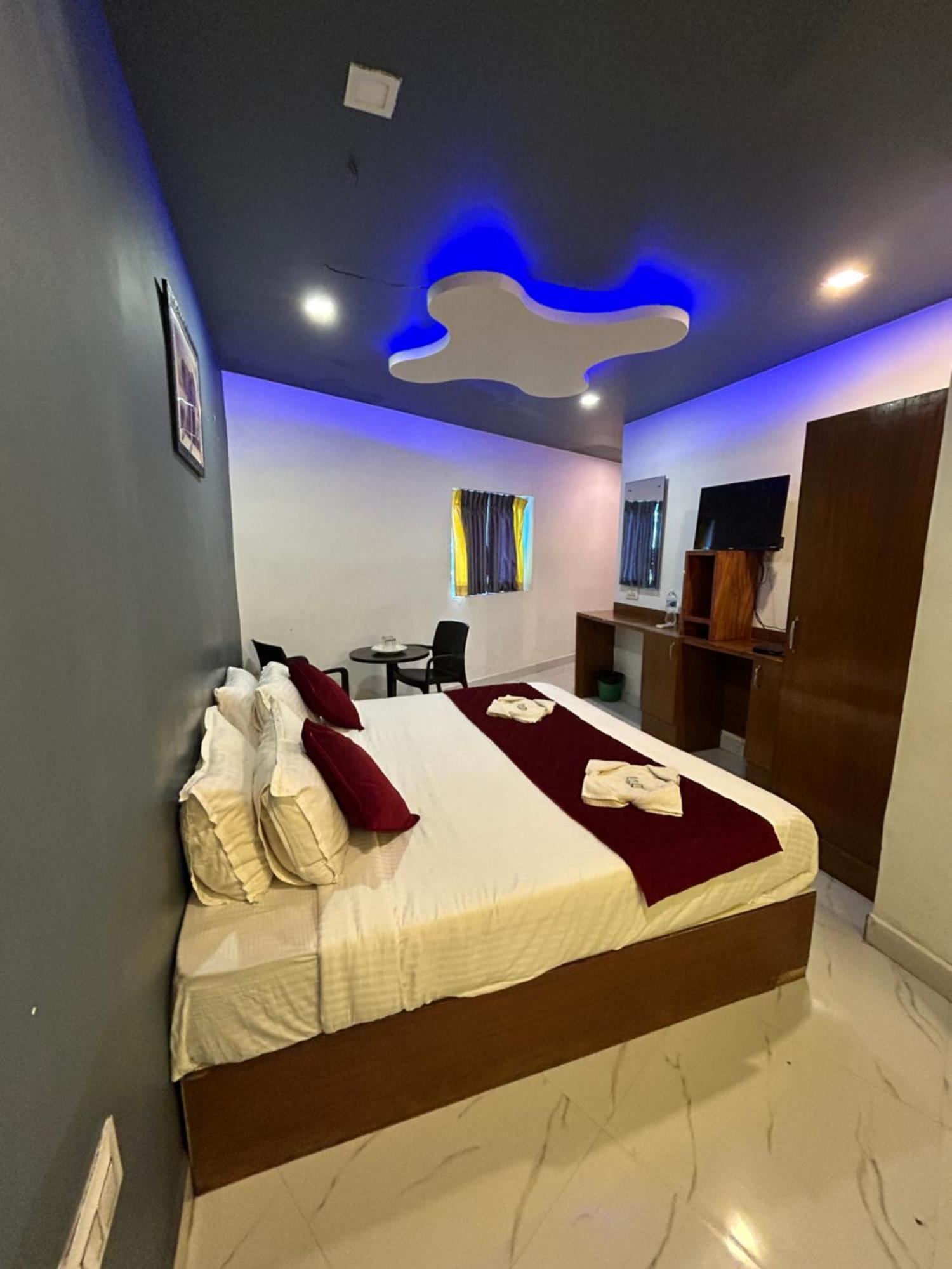 The Elite Beachview Pondicherry Eksteriør bilde