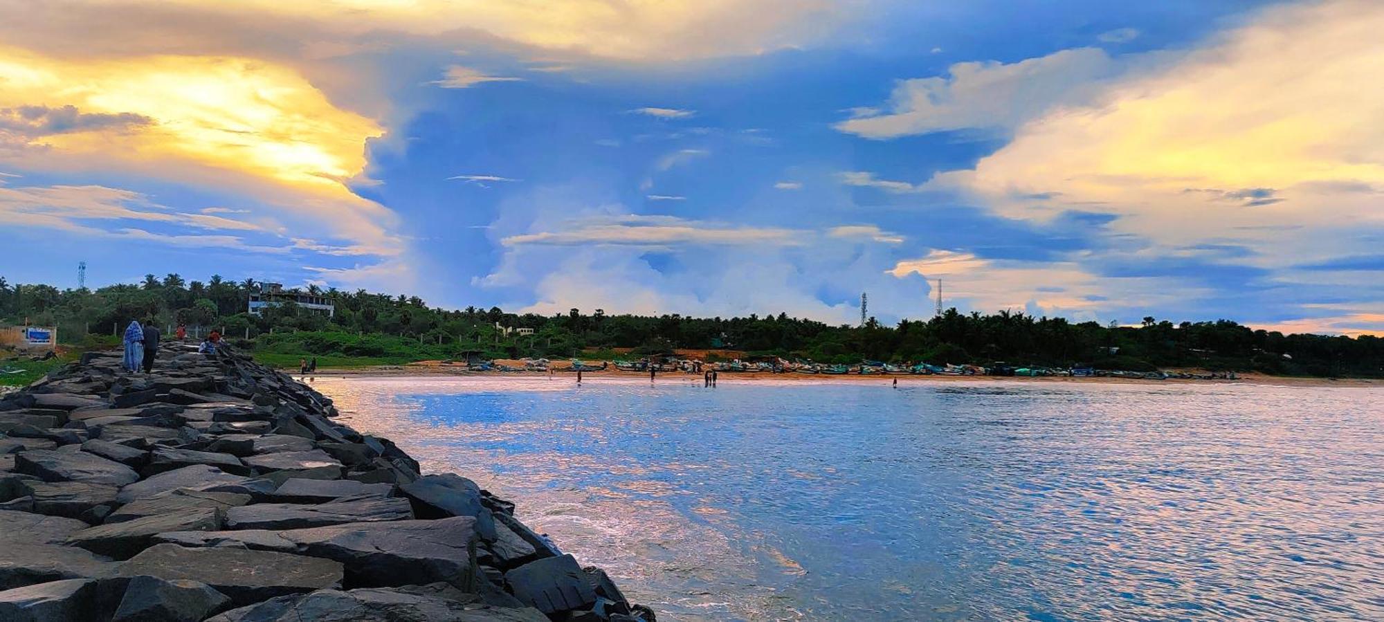 The Elite Beachview Pondicherry Eksteriør bilde